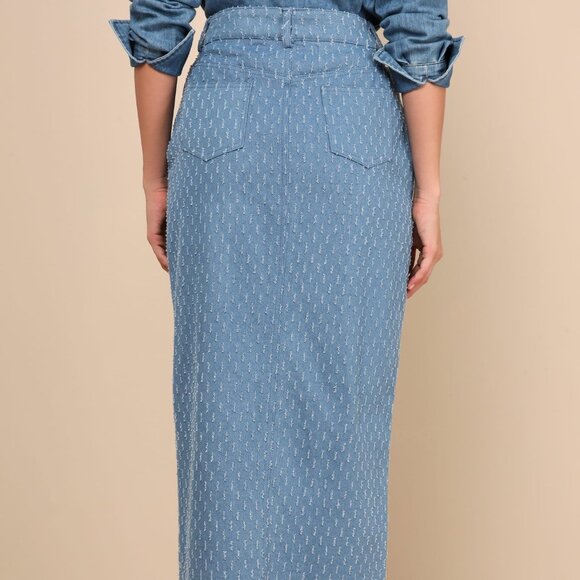 Light Wash Denim Textured Raw Hem Midi Skirt/NWT/L - Picture 3 of 16